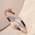 Edelstahl 18K Rose Gold Liebe Knoten Herz Kristall Armreif